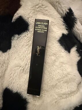 Yves Saint Laurent Lash Clash Mascara - 0.3 fl oz